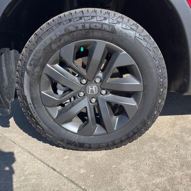 Certified 2025 Honda Ridgeline Sport image 7