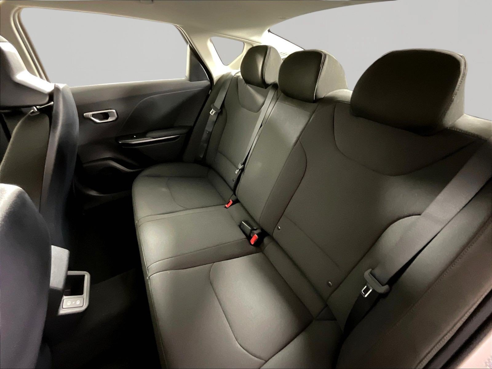 New 2026 Kia K4 FWD image 17