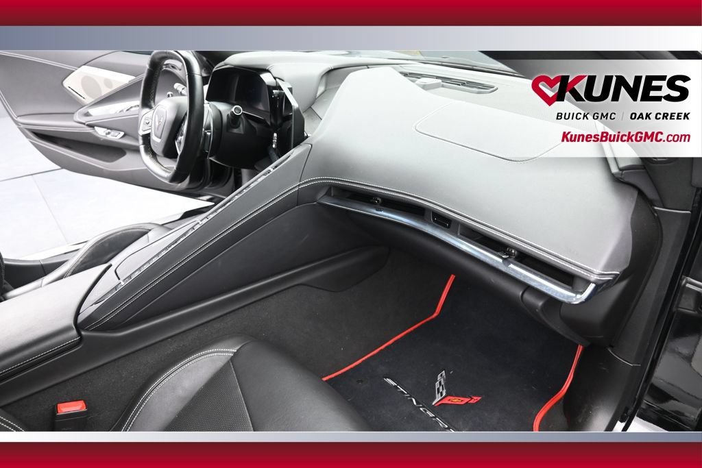 Used 2020 Chevrolet Corvette Stingray Preferred Conv w/ 2LT Preferred Equipment Group RWD image 25
