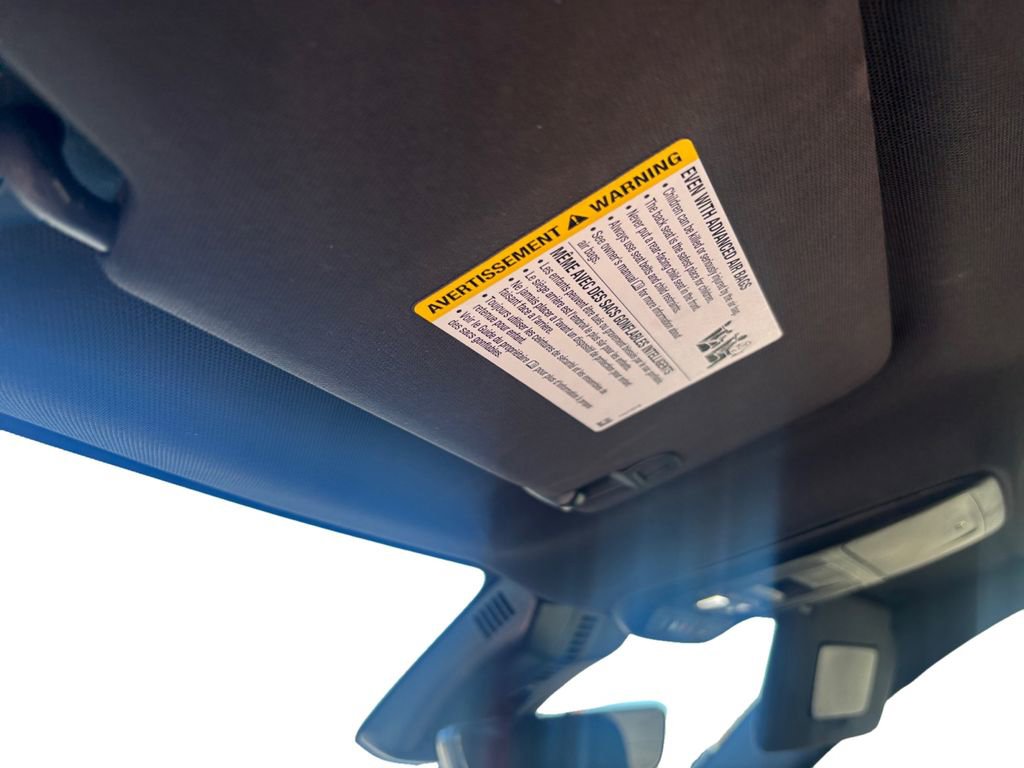 Used 2025 GMC Acadia AT4 w/ Super Cruise Package image 26