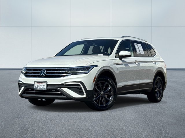Certified 2023 Volkswagen Tiguan SE