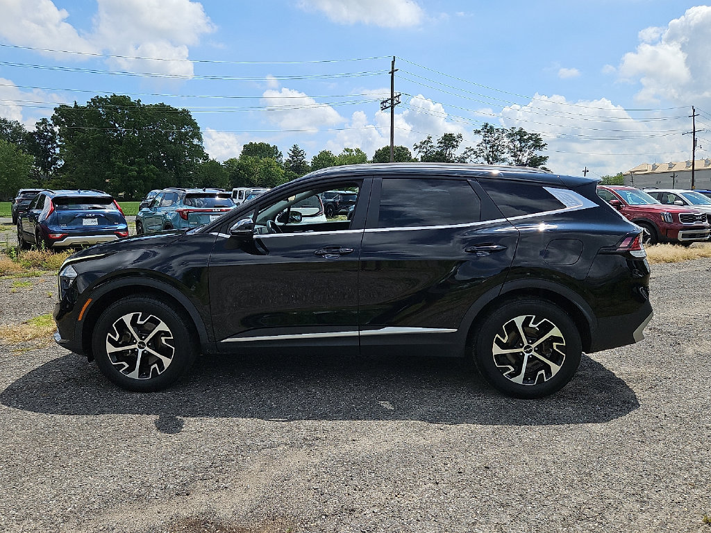 Certified 2023 Kia Sportage EX AWD/4WD image 4