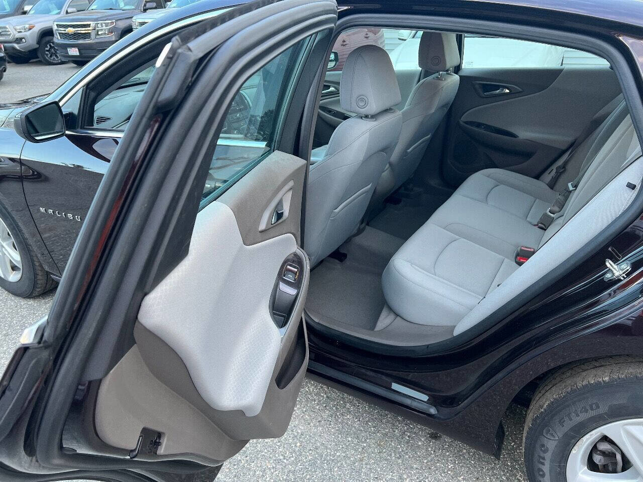 Used 2020 Chevrolet Malibu LS w/ Driver Confidence Package II image 14