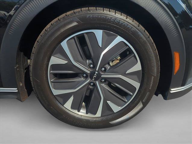 Used 2024 Kia EV6 Light RWD image 8