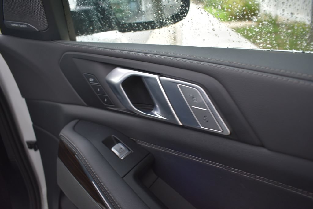 Used 2026 BMW X7 xDrive40i AWD/4WD image 22