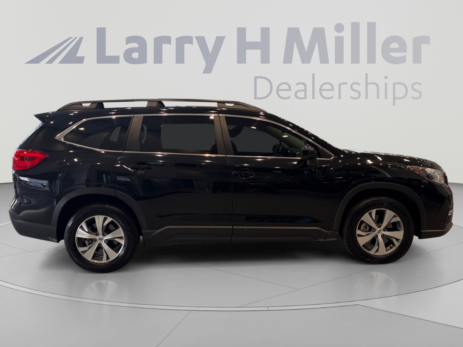 Used 2019 Subaru Ascent Premium AWD/4WD image 6