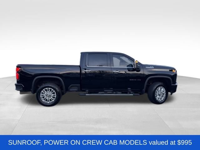 Used 2022 Chevrolet Silverado 3500 High Country w/ Z71 Off-Road Package image 9