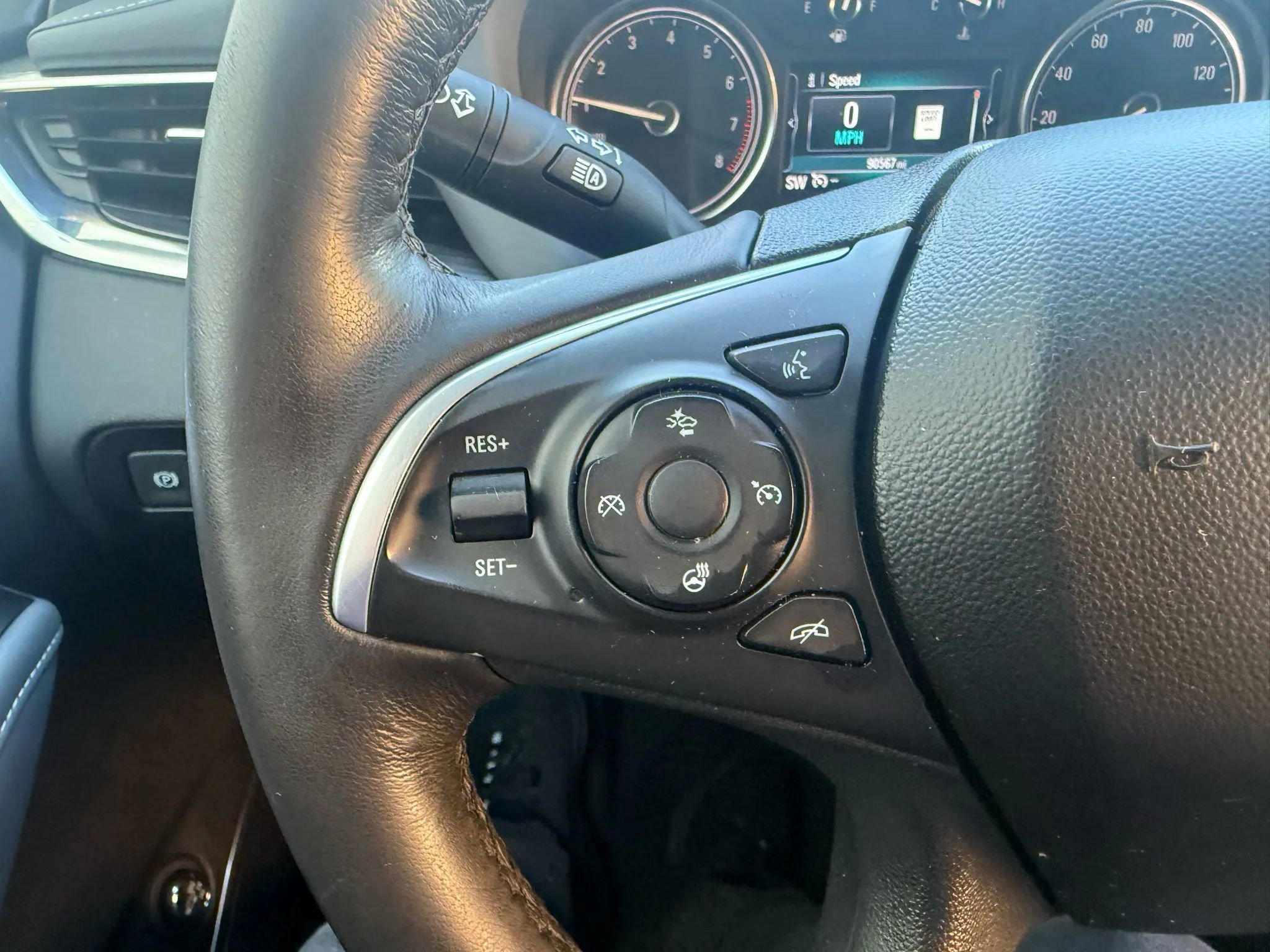 Used 2019 Buick Enclave Premium image 13