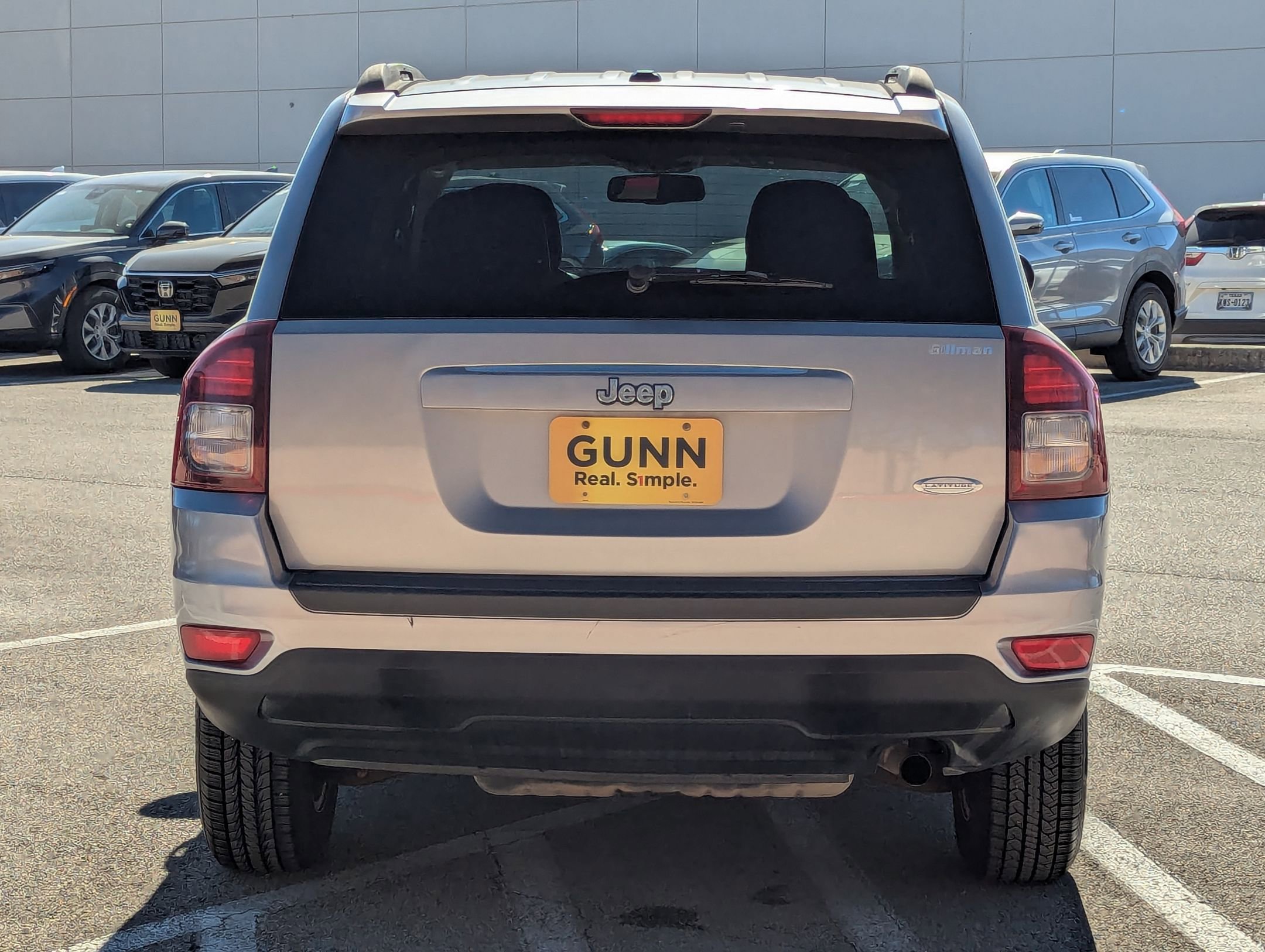 Used 2016 Jeep Compass Latitude image 5