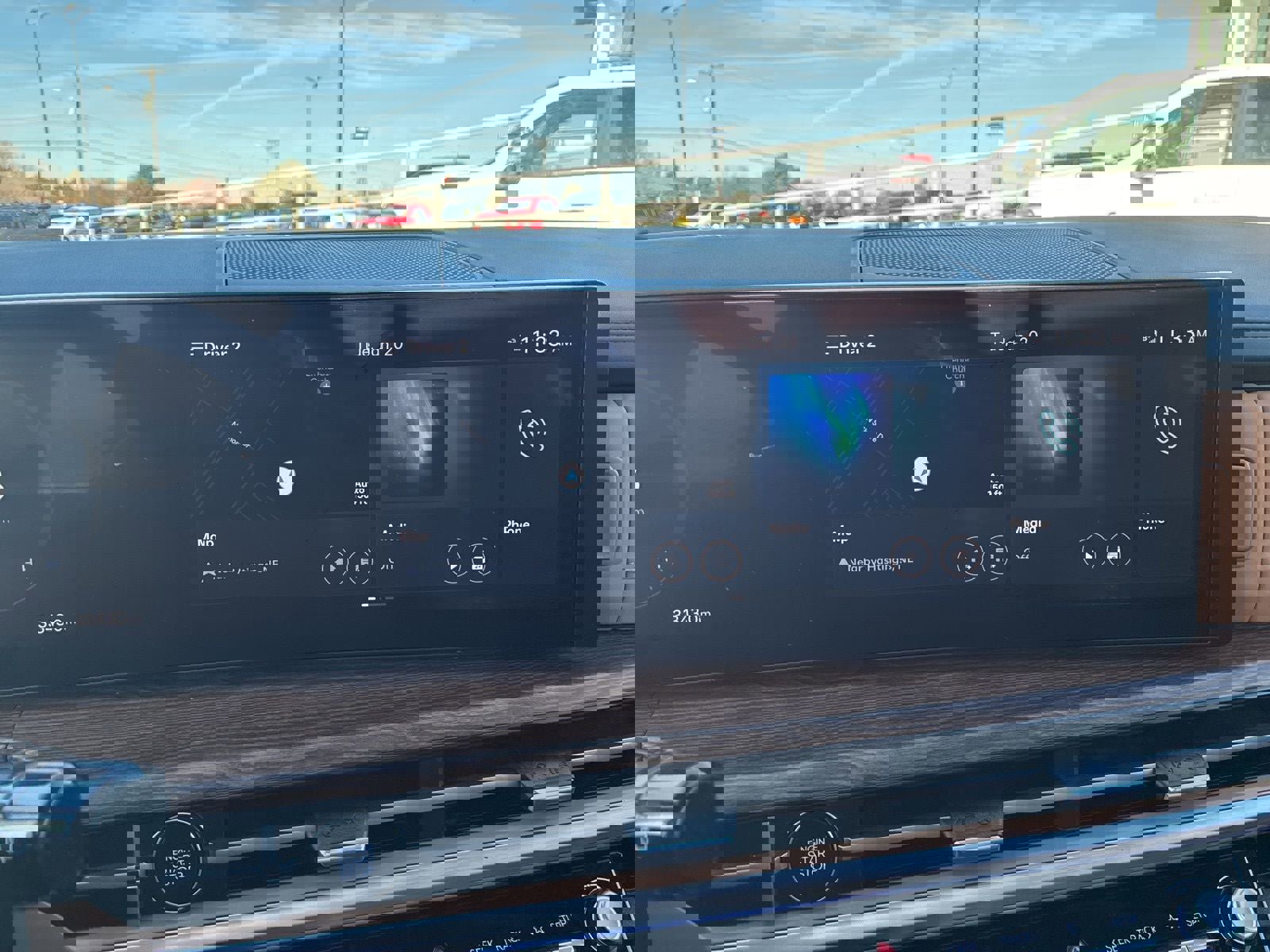 Used 2024 Hyundai Santa Fe Limited image 23