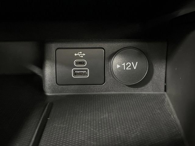 Used 2024 Ford Escape SE image 24