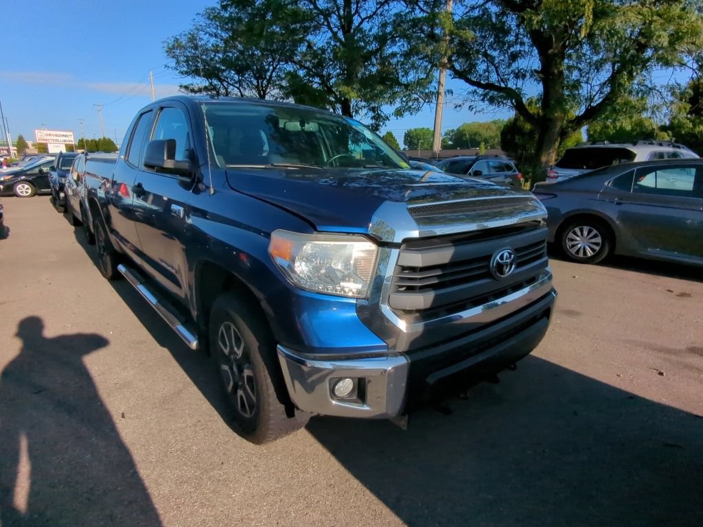 Used 2015 Toyota Tundra SR5 w/ TRD Off Road Package AWD/4WD image 3