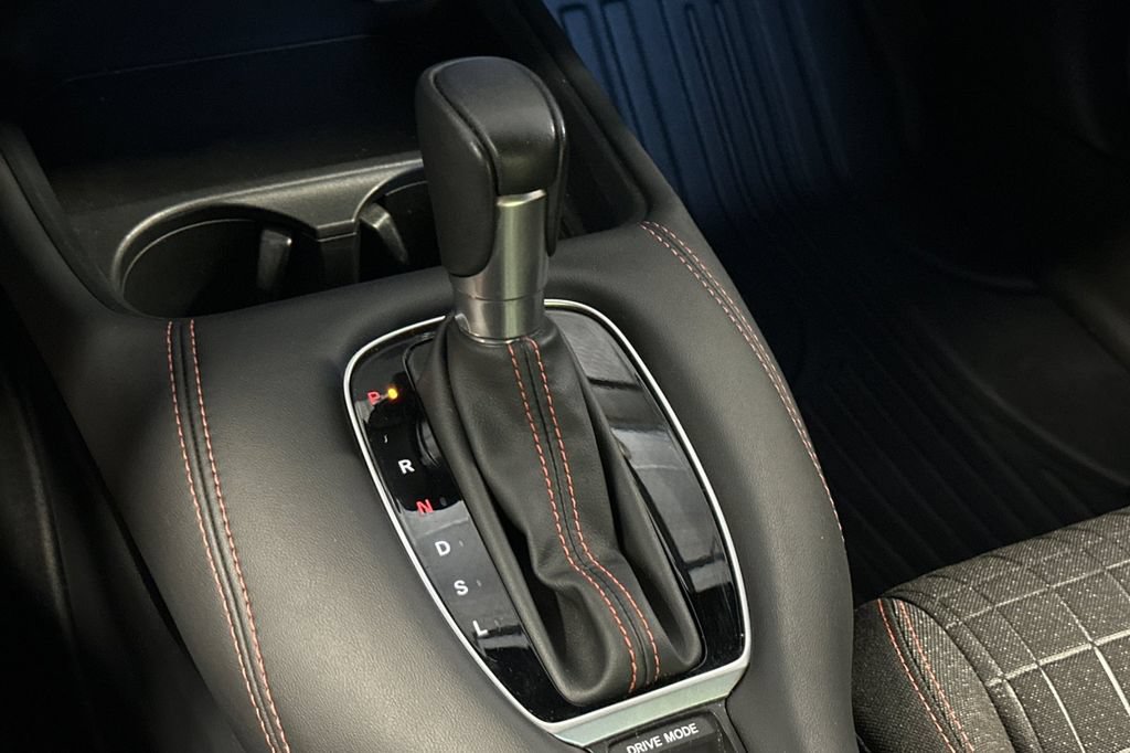 Used 2025 Honda HR-V Sport image 21