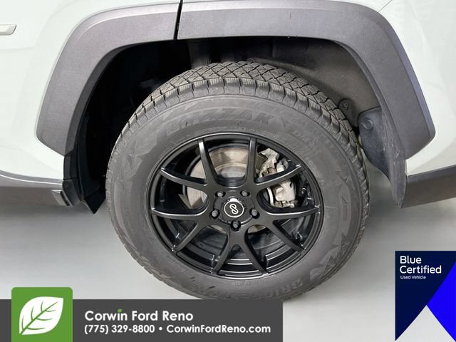 Used 2021 Toyota RAV4 XLE w/ Convenience Package AWD/4WD image 37