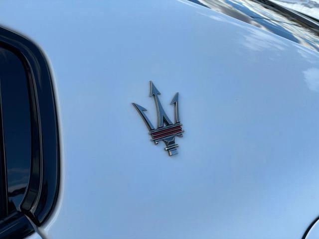 Used 2023 Maserati Ghibli Trofeo image 19