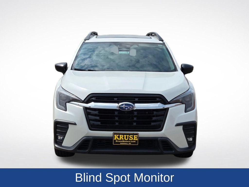 Used 2024 Subaru Ascent Limited w/ Technology Package AWD/4WD image 11