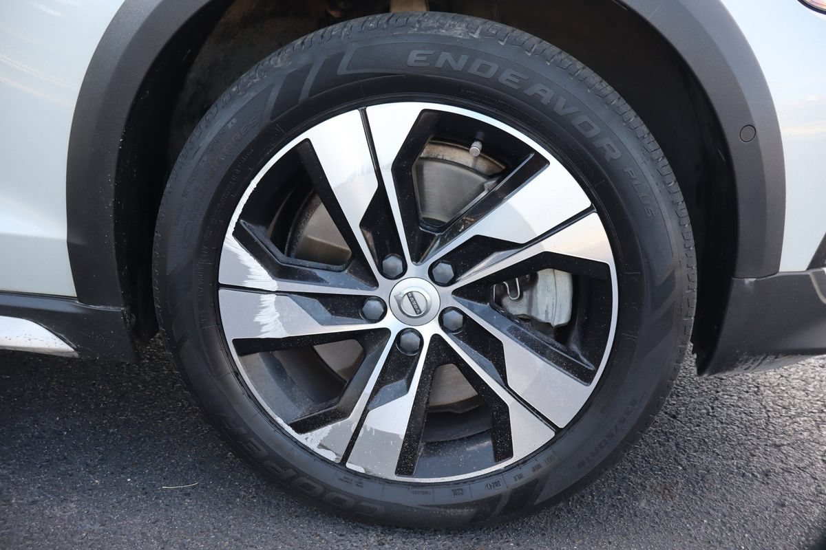 Used 2021 Volvo V60 T5 Cross Country AWD/4WD image 45