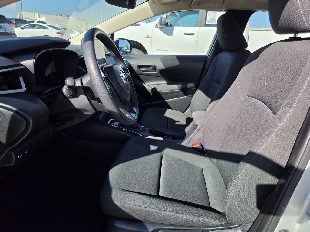 Used 2026 Toyota Corolla LE FWD image 26