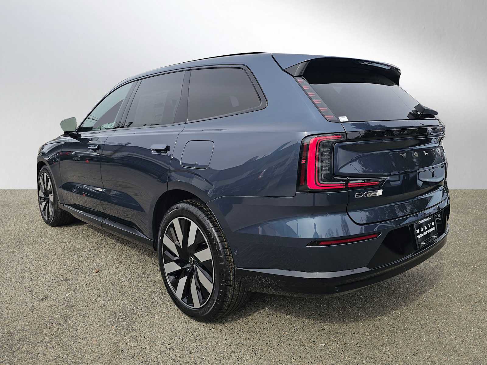 New 2026 Volvo EX90 Ultra image 5