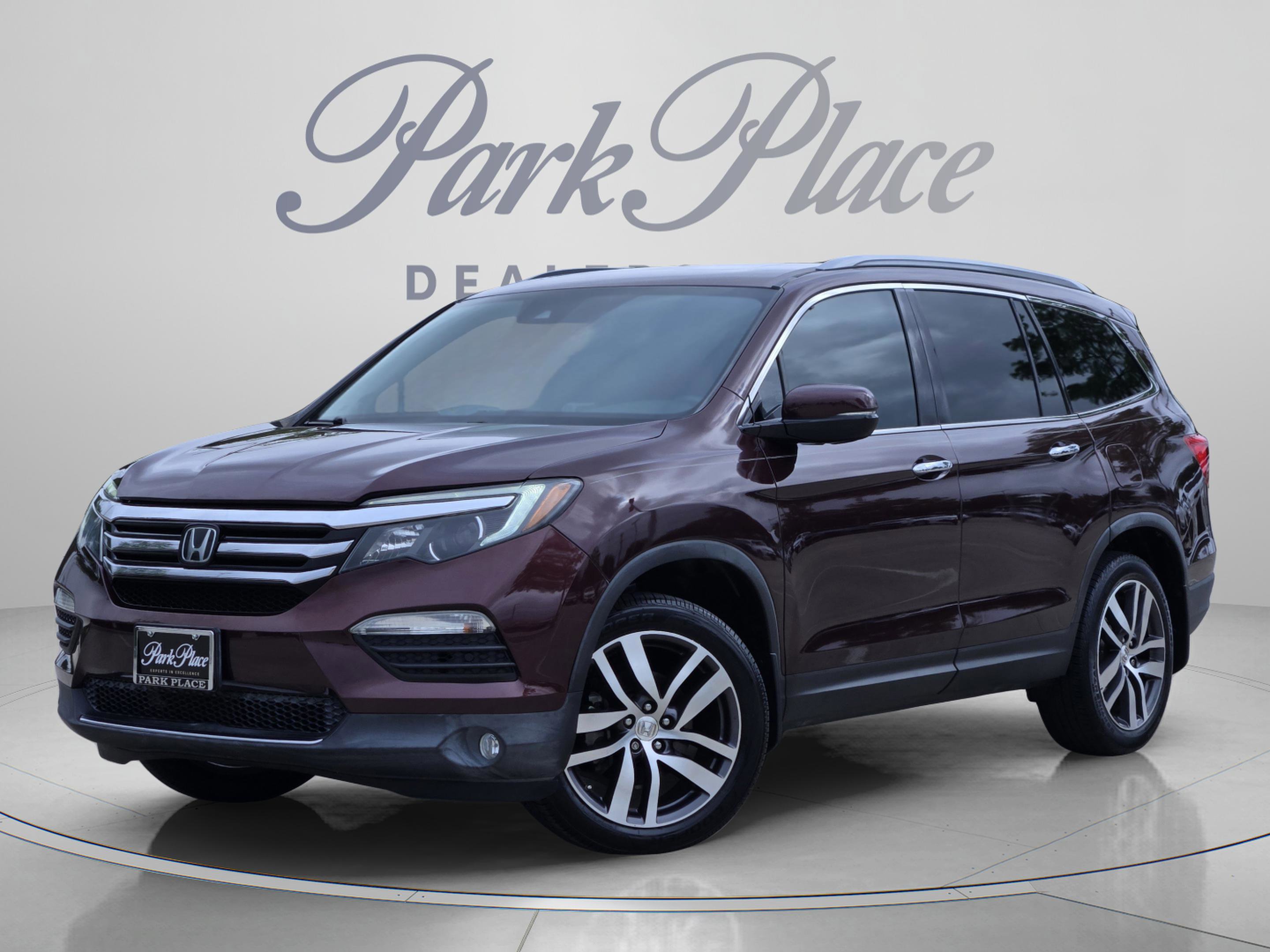 Used 2017 Honda Pilot Touring video 1