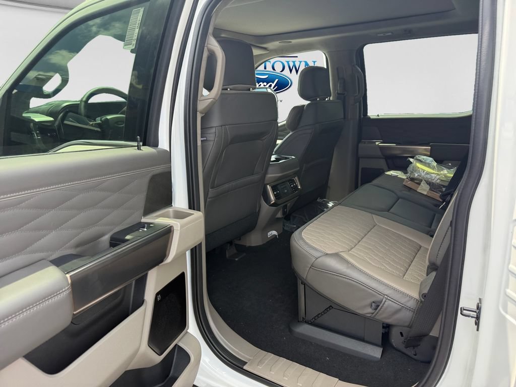 New 2026 Ford F250 Platinum AWD/4WD image 9