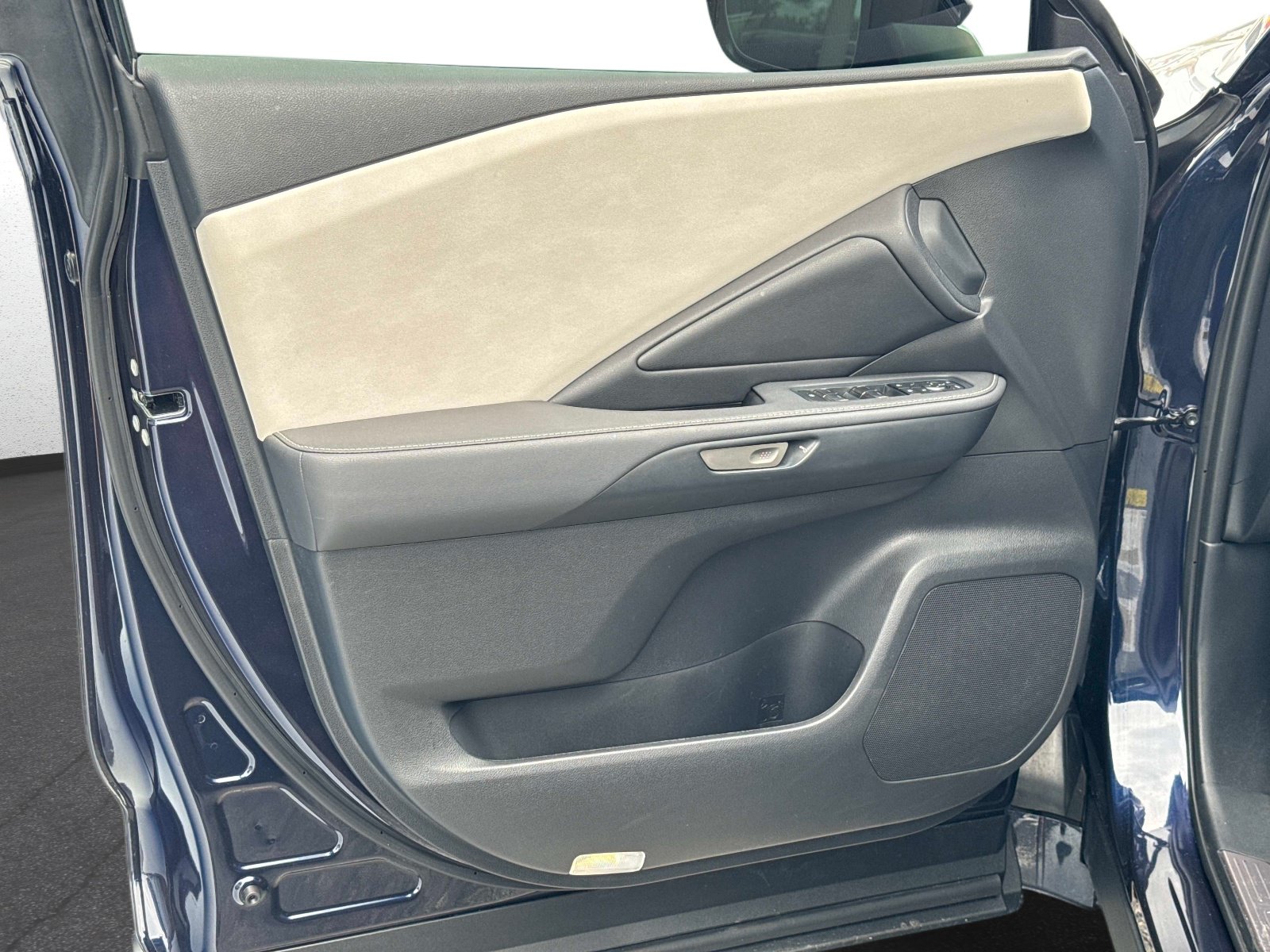 Certified 2024 Lexus TX 350 AWD w/ Captains Chair Package image 19