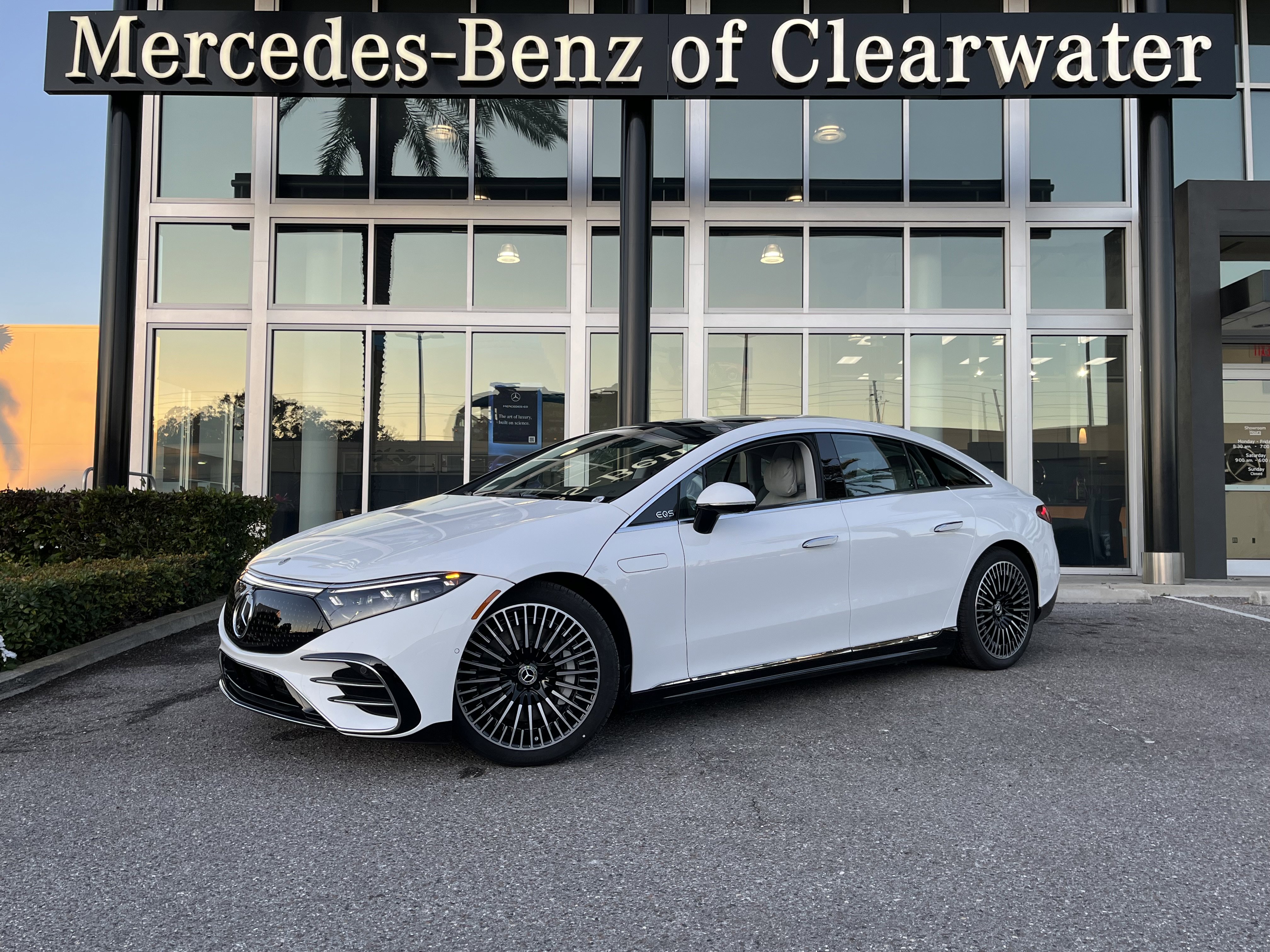 New 2025 Mercedes-Benz EQS 450+ 4MATIC Sedan image 1