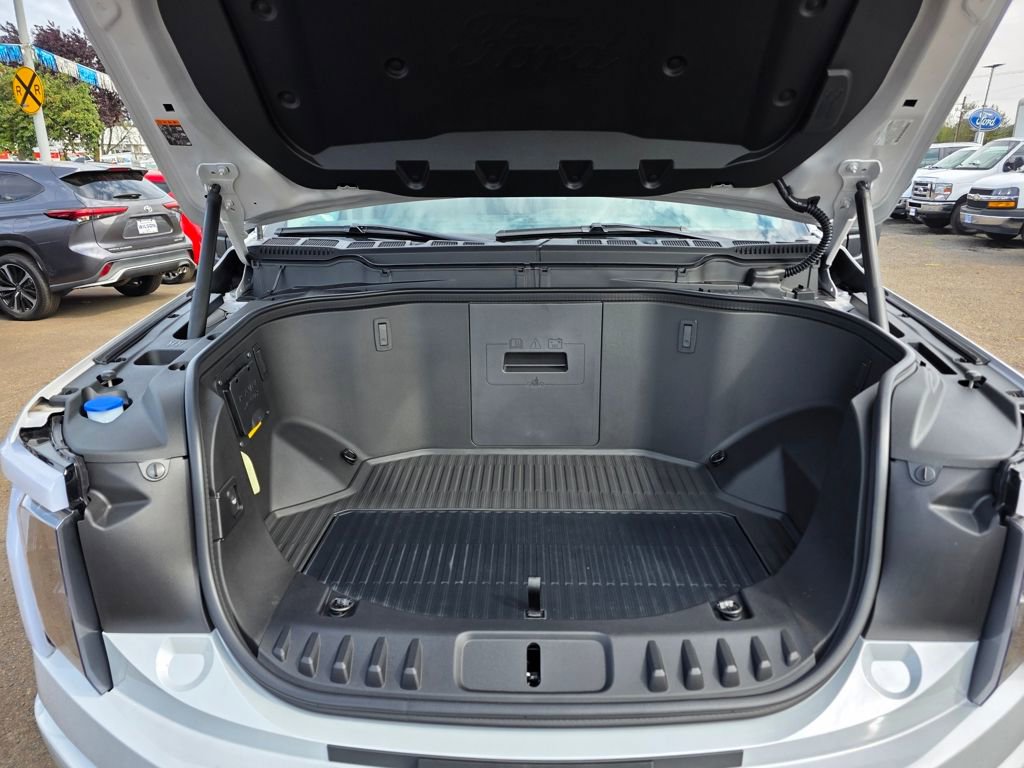 New 2025 Ford F150 Lightning Flash image 35