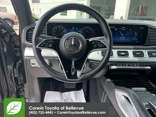 Used 2025 Mercedes-Benz GLS 450 4MATIC image 13