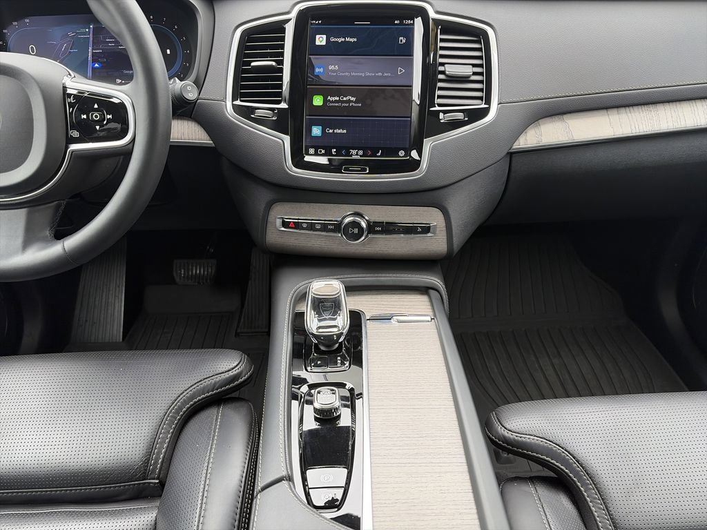 Used 2024 Volvo XC90 B6 Ultimate w/ Protection Package Premier AWD/4WD image 15