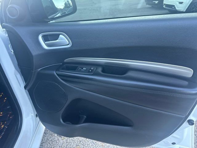 Used 2020 Dodge Durango SXT image 18