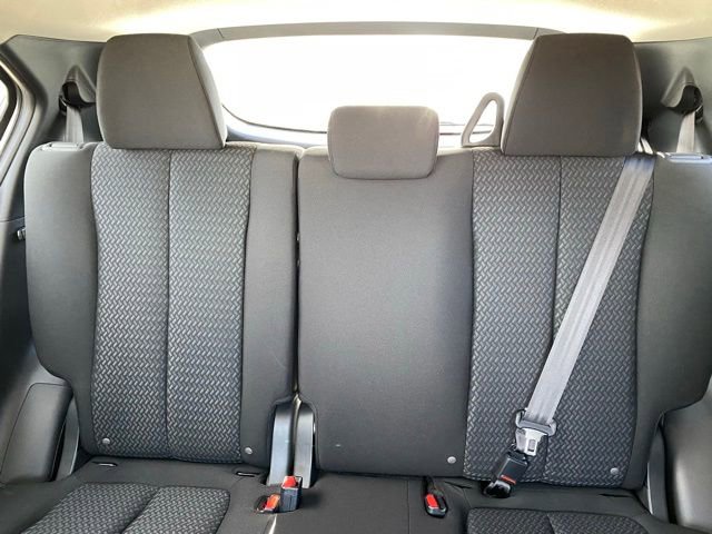 New 2026 Mitsubishi Eclipse Cross LE image 11