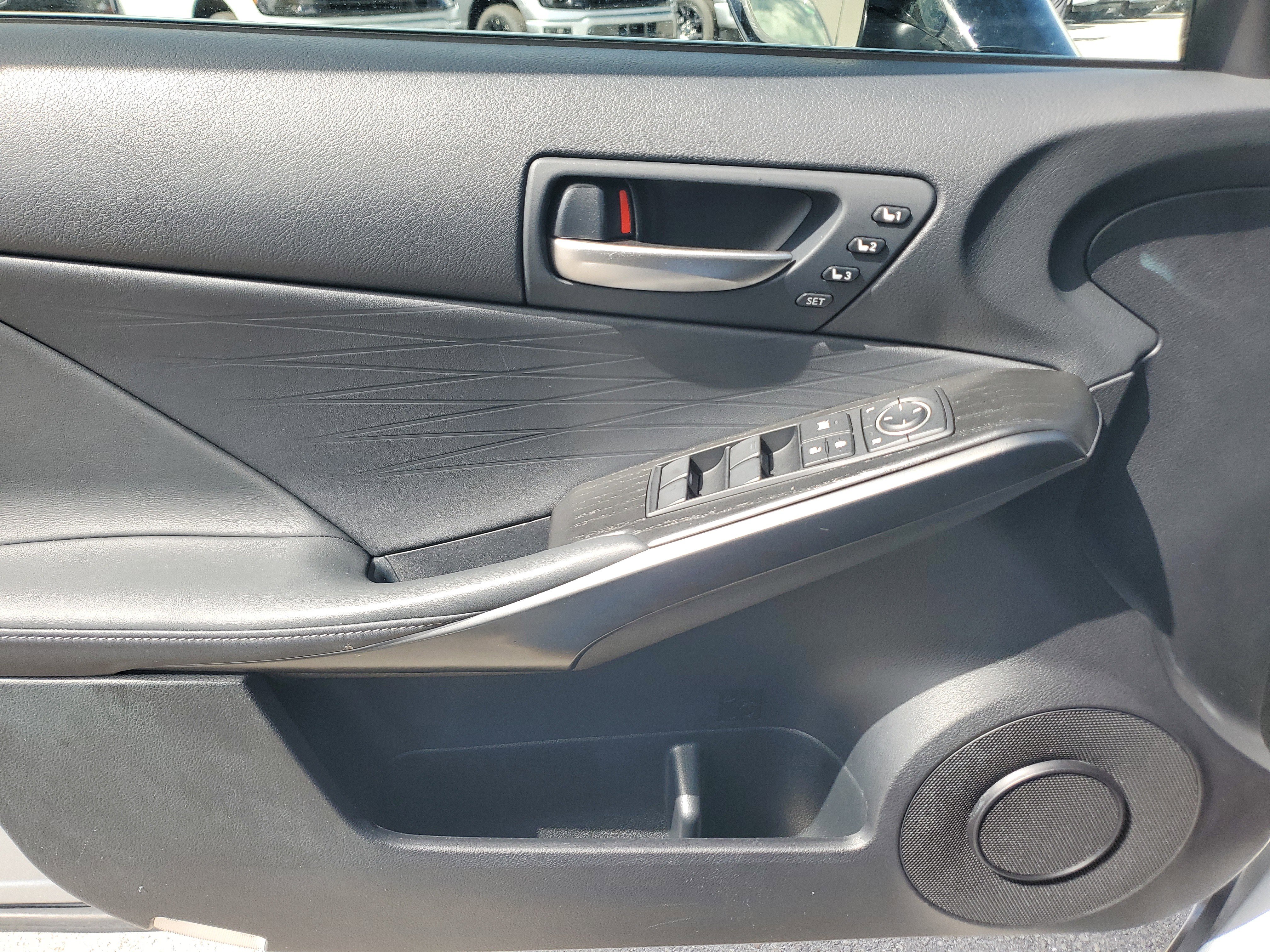 Used 2023 Lexus IS 300 w/ Premium Package RWD image 26