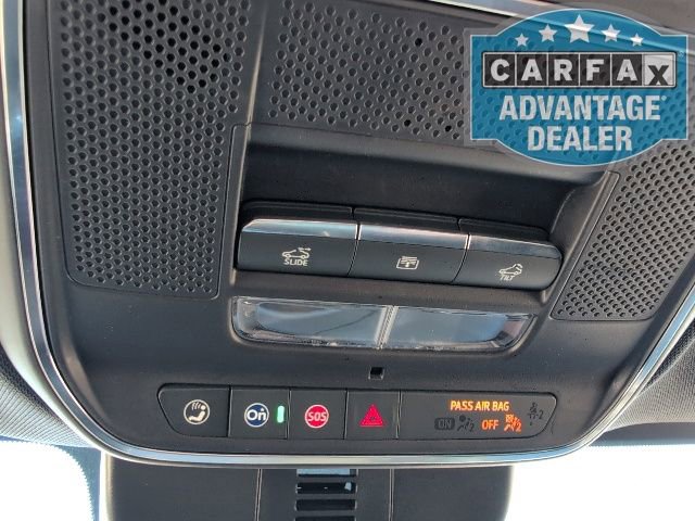 Used 2024 Chevrolet Traverse RS w/ LPO, Floor Liner Package image 28