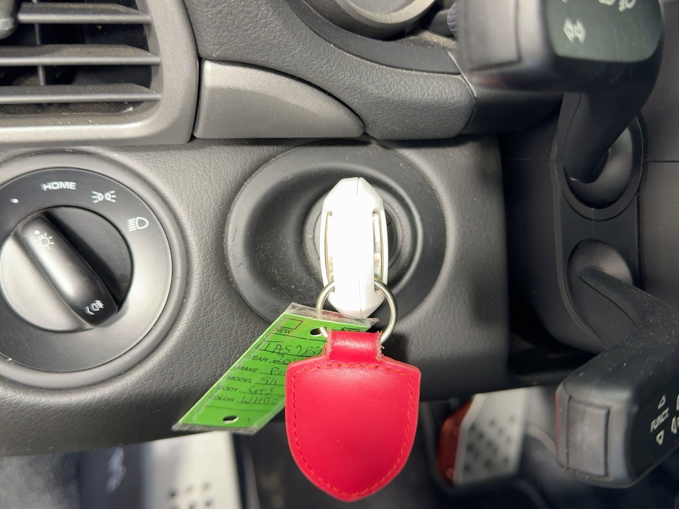 Used 2010 Porsche 911 GT3 image 23