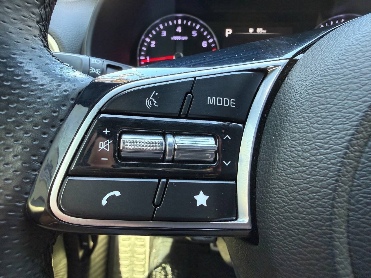 Used 2023 Kia Forte GT-Line FWD image 39