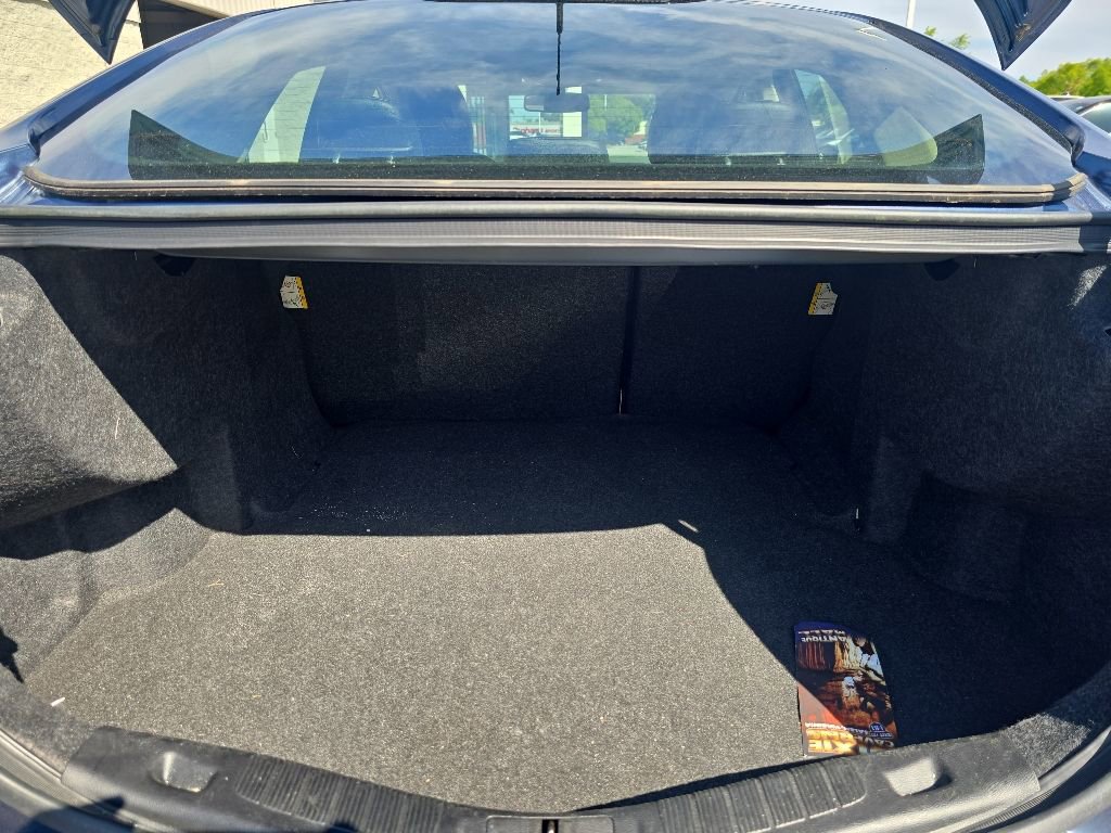 Used 2018 Ford Fusion SE w/ Fusion SE Technology Package FWD image 24