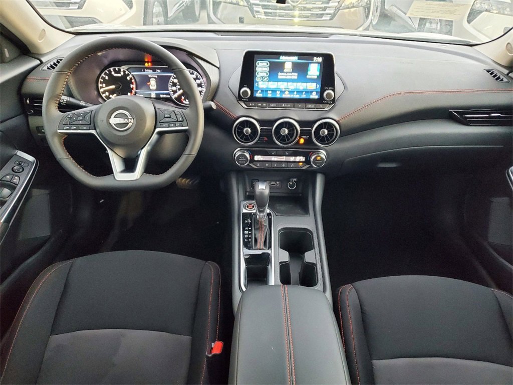 New 2025 Nissan Sentra SR image 6
