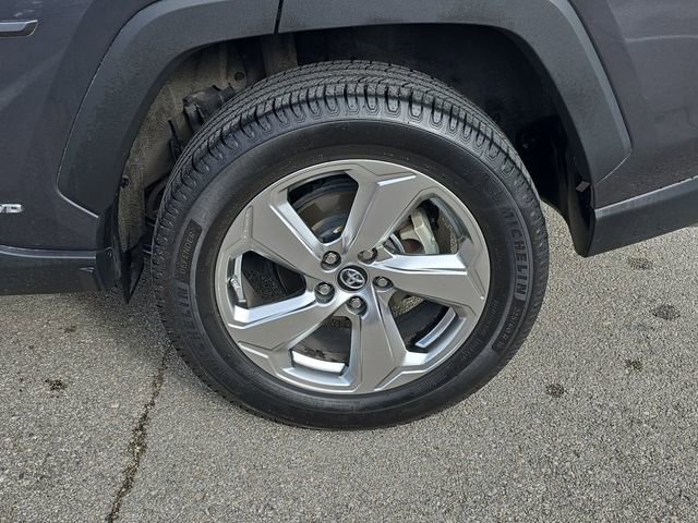 Used 2019 Toyota RAV4 Limited w/ Limited Grade Weather Package image 34