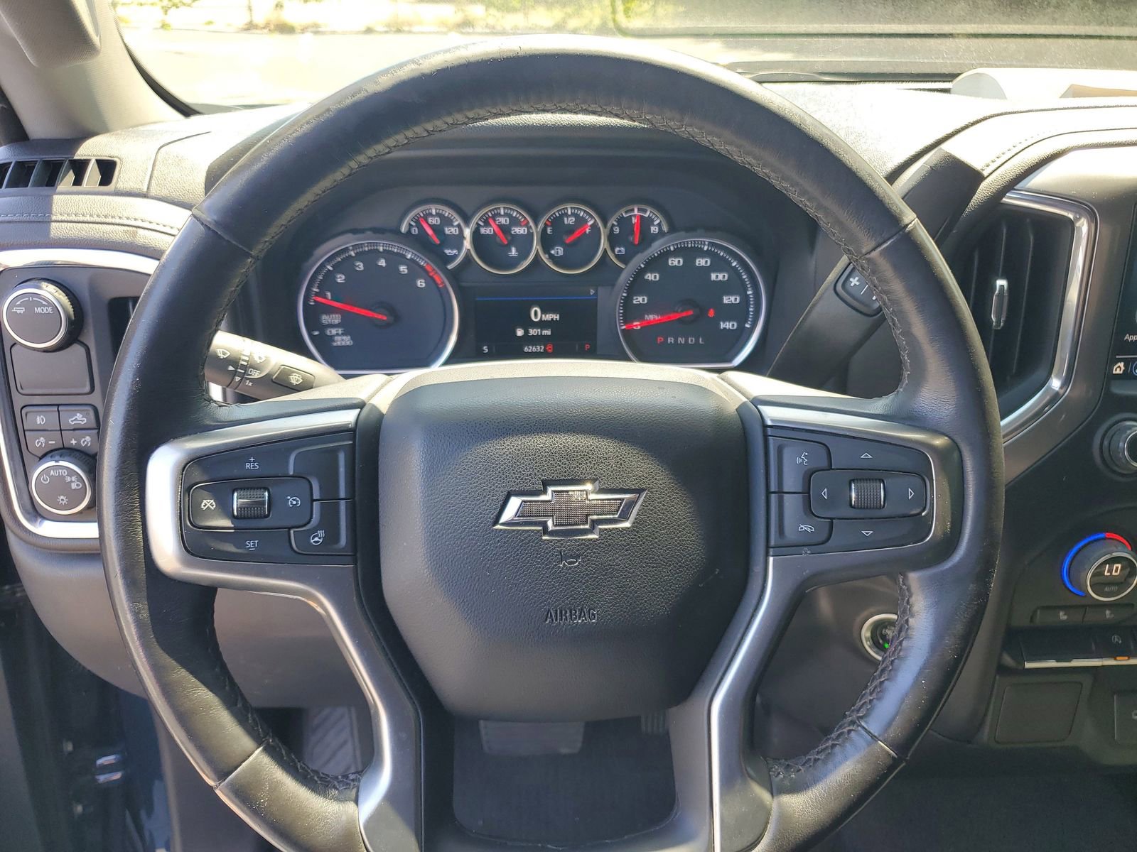 Used 2021 Chevrolet Silverado 1500 RST w/ LPO, Blackout Package image 10