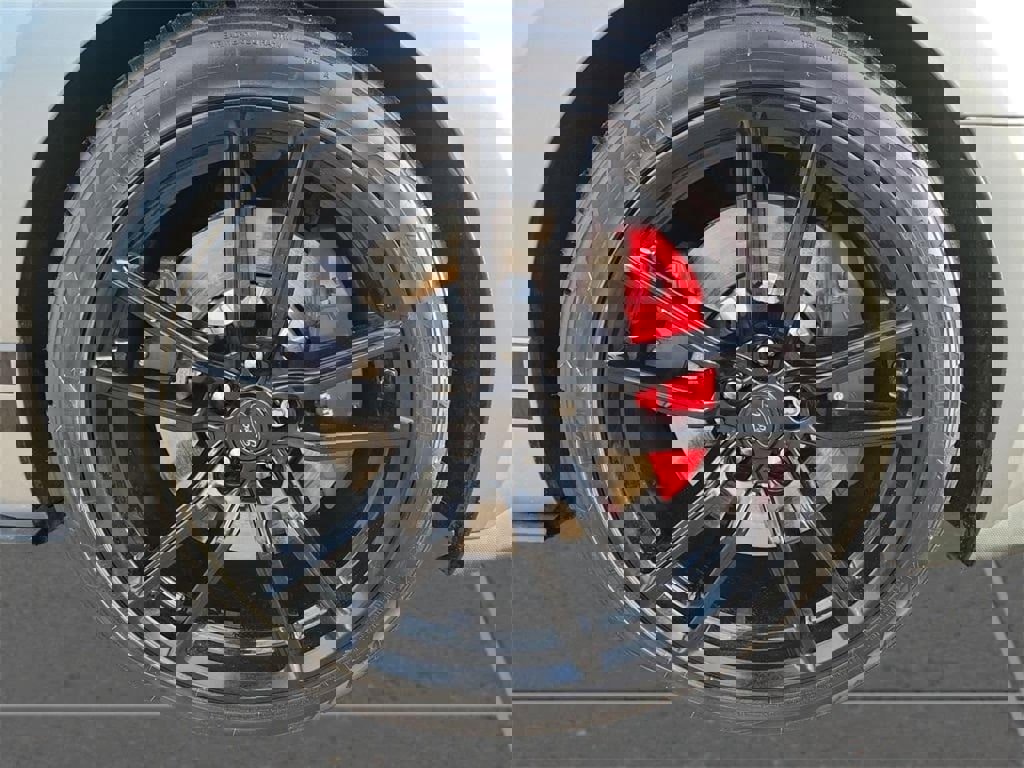 Used 2021 Ford Mustang Shelby GT500 w/ Technology Package image 10