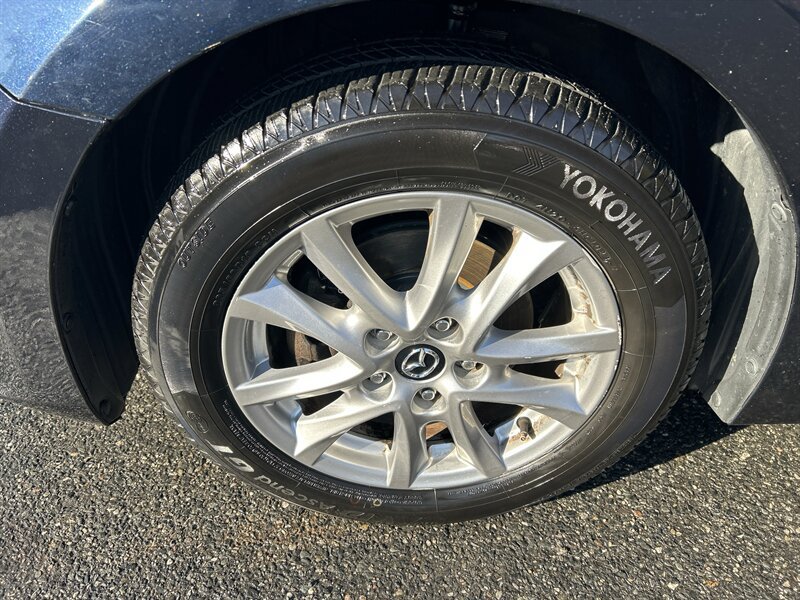 Used 2015 MAZDA MAZDA3 i Grand Touring FWD image 7