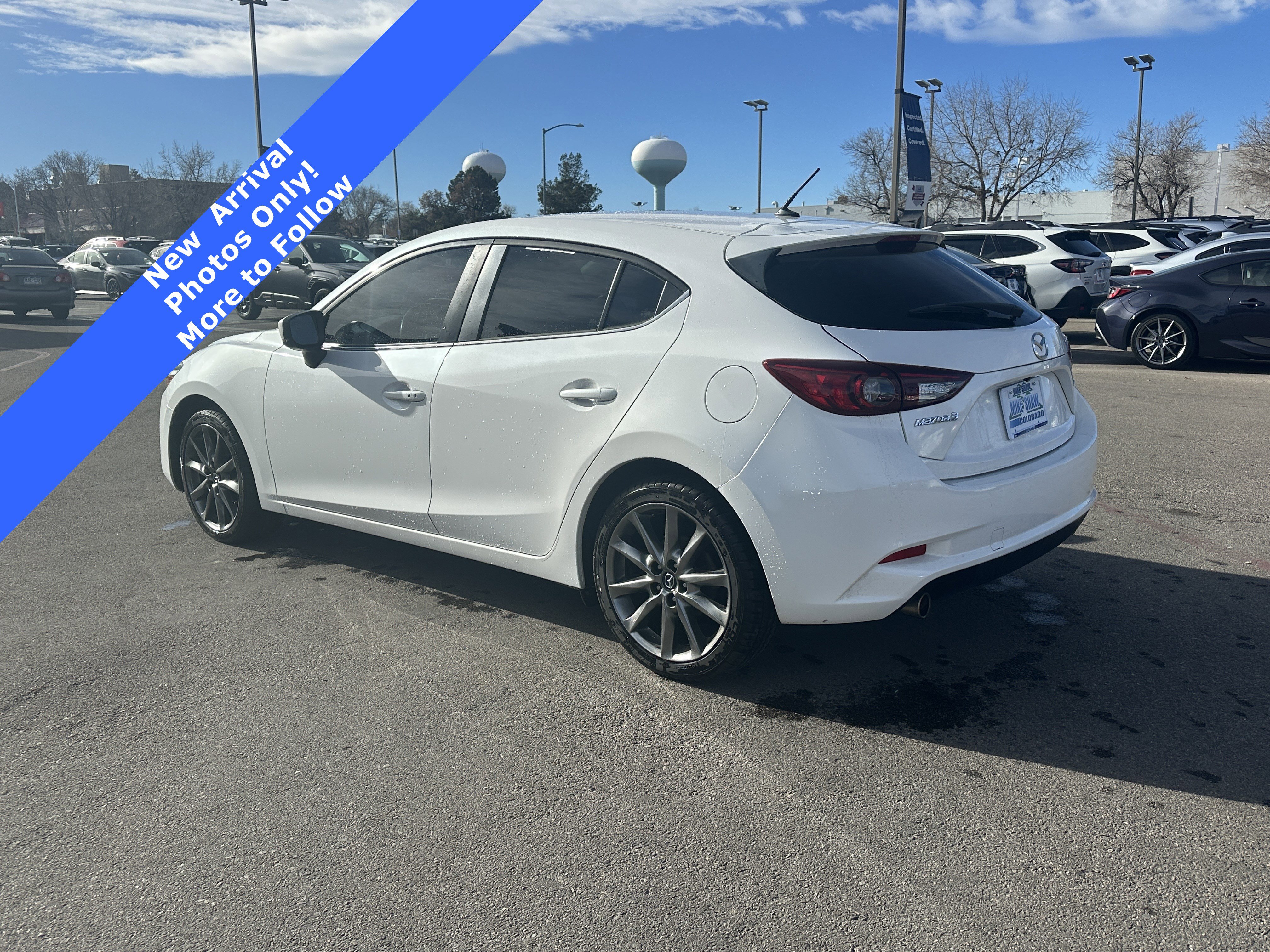 Used 2018 MAZDA MAZDA3 Touring image 9