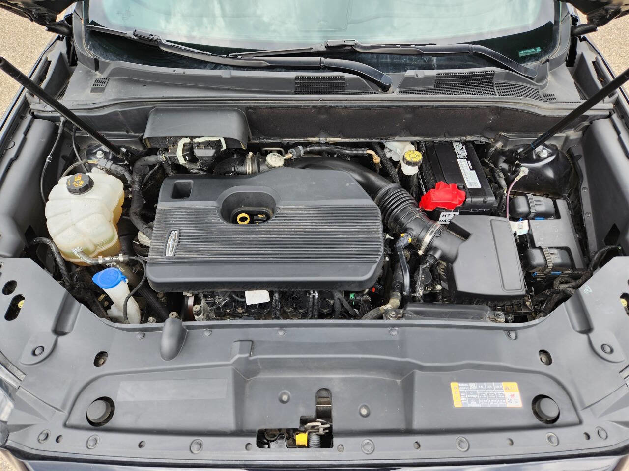 Used 2020 Lincoln Nautilus Premier w/ Equipment Group 101A AWD/4WD image 27