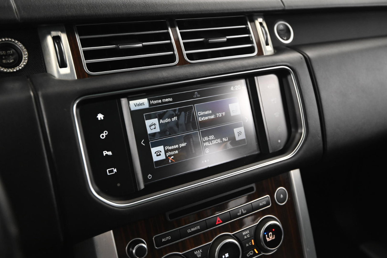 Used 2016 Land Rover Range Rover HSE image 25