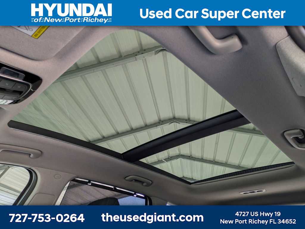 Used 2022 Hyundai Santa Fe Limited AWD/4WD image 27