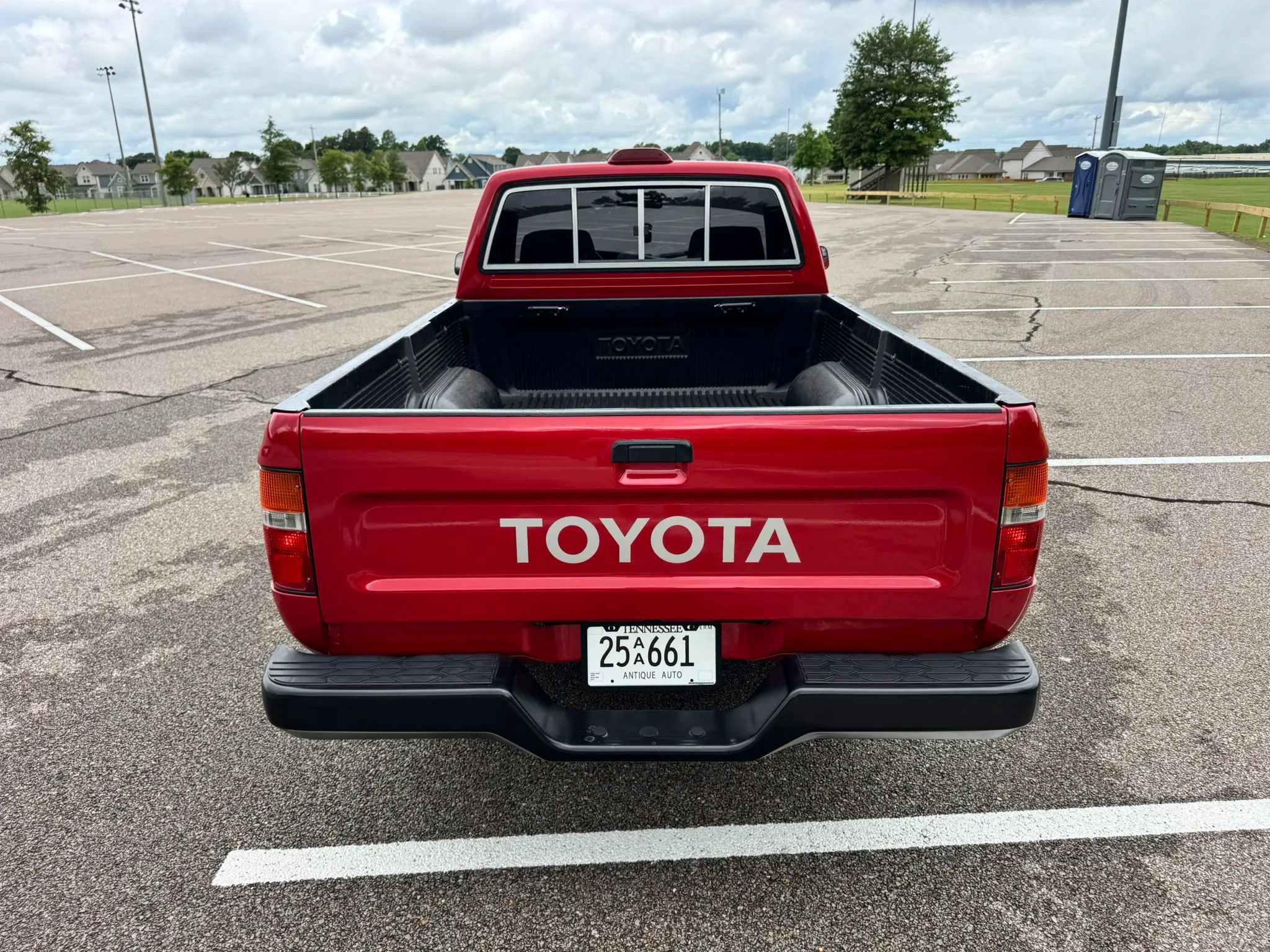 Used 1994 Toyota Pickup 2WD Regular Cab image 10