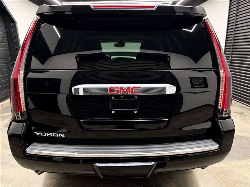 Used 2015 GMC Yukon Denali w/ Premium Package AWD/4WD image 4