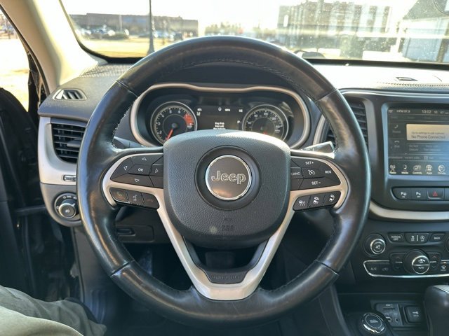 Used 2017 Jeep Cherokee High Altitude w/ Technology Group image 29