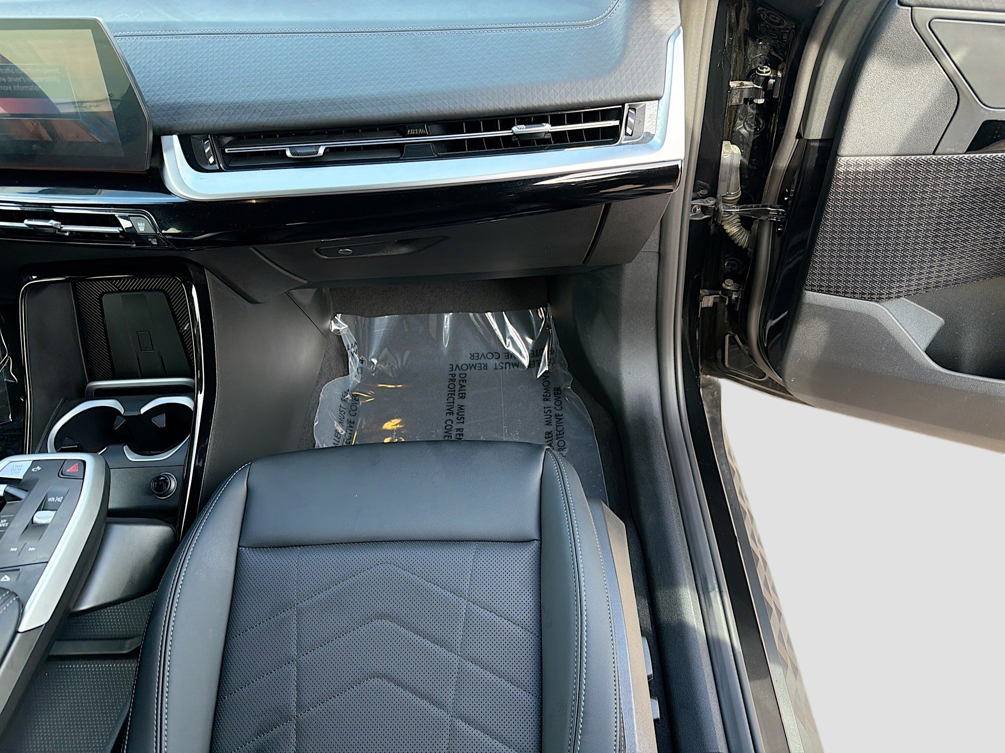 Used 2025 BMW X2 xDrive28i image 17